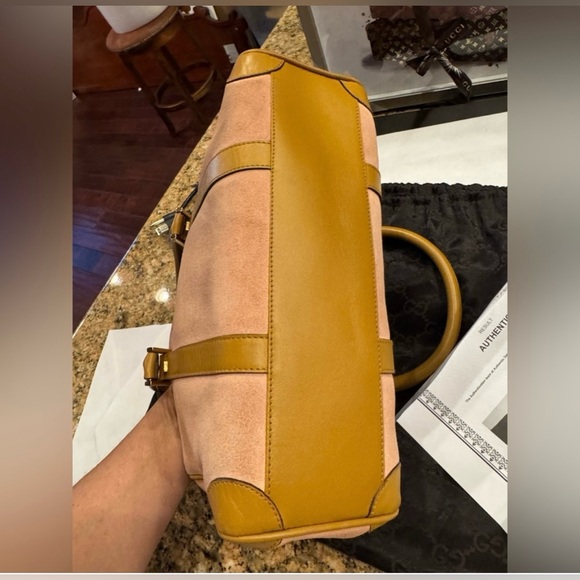 Want to be a Lucky Duck? Join my GiftAwaycongrats  @gabriellelee838 and @jtt1979 - Picture 6 of 15